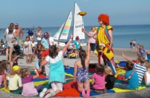 Kindergeburtstag Clown Zauberer Kinderunterhaltung Kinderanimation