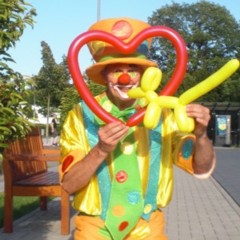 Clown buchen Clown Jakob Lustig Schleswig Flensburg Kiel Rendsburg Husum Kappeln Schleswig-Holstein Süderbrarup und Eckernförde