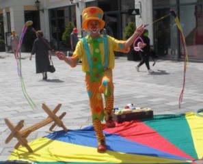 Clown buchen Clown Jakob Lustig Schleswig Flensburg Kiel Rendsburg Husum Kappeln Schleswig-Holstein Süderbrarup und Eckernförde